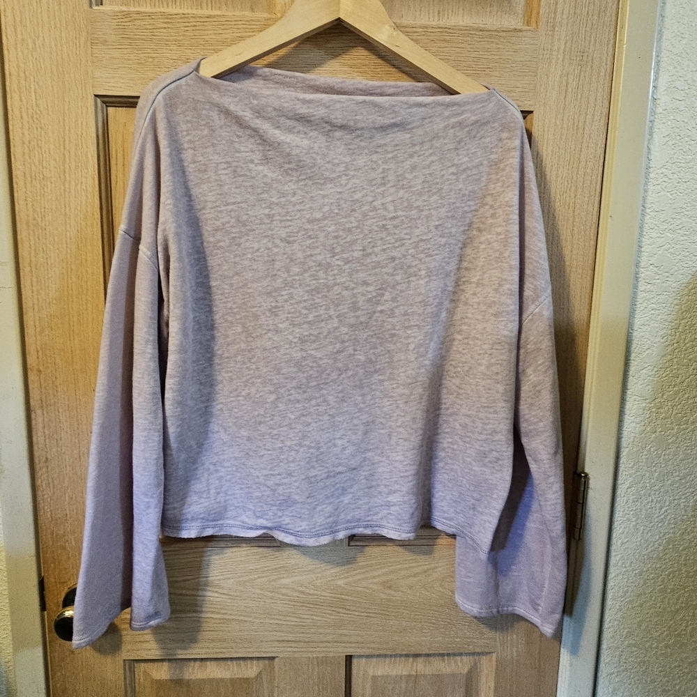 Medium Treasure & Bond Lavender Women's Sweater